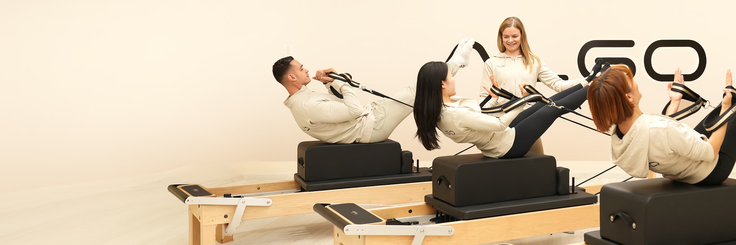 Algo Pilates reformer class